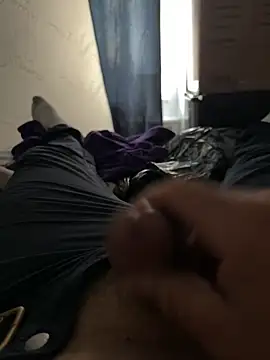 LeggyBus15 online show from 04/06/26, 10:11