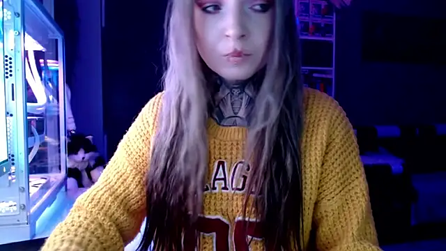 InesGold online show from 02/25/25, 04:21