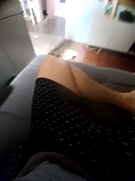 Snapshot of AVENTUREIRO22cm chatting on 09/24/25, 05:49 AVENTUREIRO22cm online show from 09/24/25, 05:49