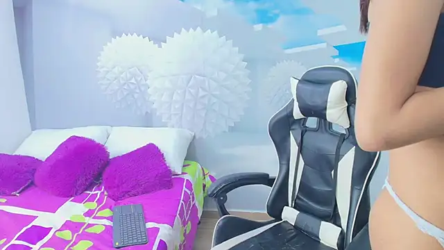 DEMI LEED online show from 03/19/25, 12:23