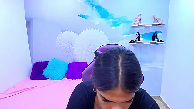 DEMI LEED online show from 10/03/25, 11:29