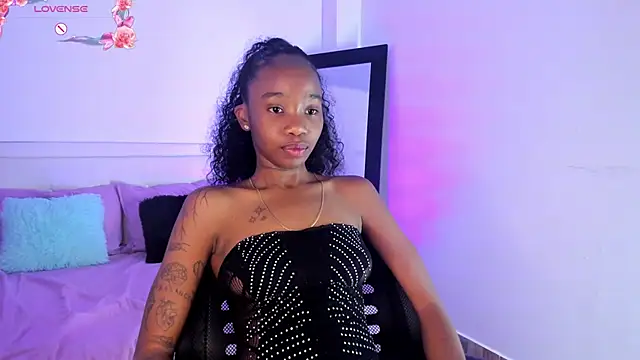 Rihana hot01 online show from 01/23/25, 11:15