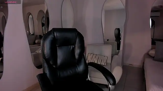 AbbyDalton online show from 07/06/26, 06:43