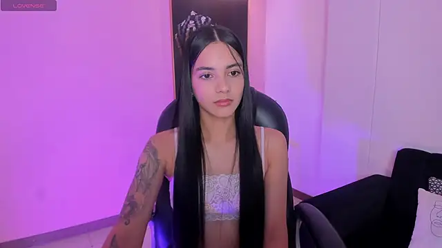 HannahJamesX online show from 03/02/25, 04:53