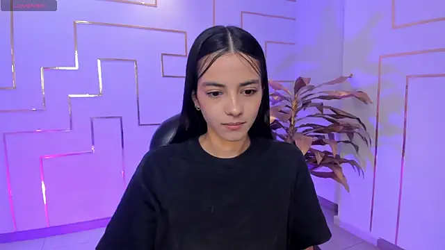 HannahJamesX online show from 09/12/25, 05:57