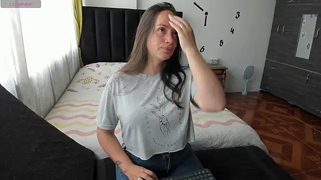 Snapshot of milysauria1 chatting on 07/27/26, 12:56 milysauria1 online show from 07/27/26, 12:56