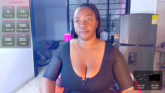 CiaraEbony online show from 02/28/25, 10:20