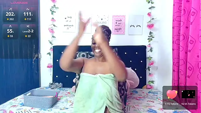 CiaraEbony online show from 11/11/25, 02:00