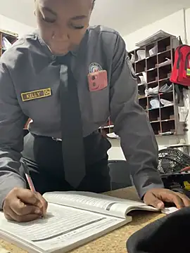 CiaraEbony online show from 04/17/26, 11:13