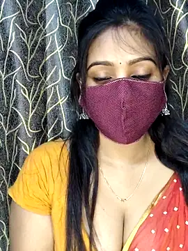 Snapshot of Monalisha_G chatting on 05/30/26, 02:47 Monalisha G online show from 05/30/26, 02:47