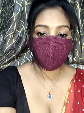 Snapshot of Monalisha_G chatting on 06/07/26, 08:23 Monalisha G online show from 06/07/26, 08:23