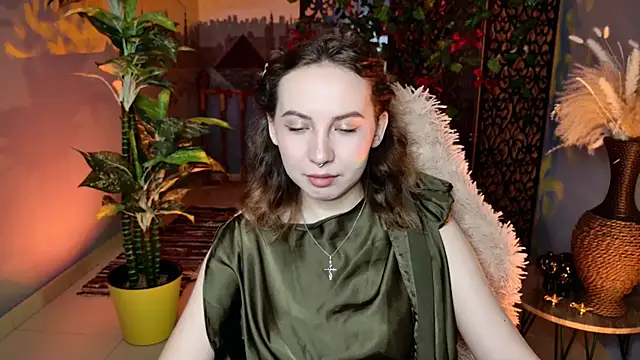 JasmineMilko online show from 04/07/26, 05:08