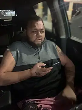 papijusto online show from 11/05/25, 02:44