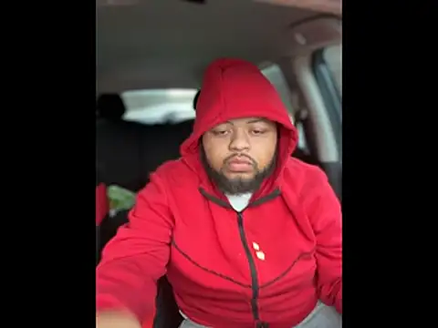 papijusto online show from 12/14/25, 01:05