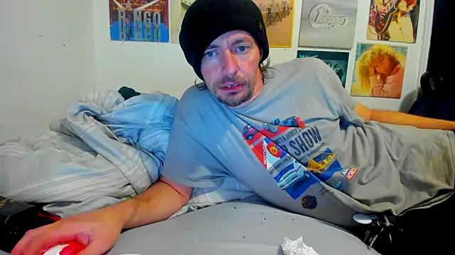 cloudyystar666 online show from 11/30/25, 01:48