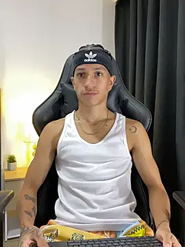  CamiloBass online show from 03/22/26, 07:39