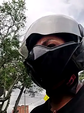 OliviaBurning online show from 11/05/25, 07:36