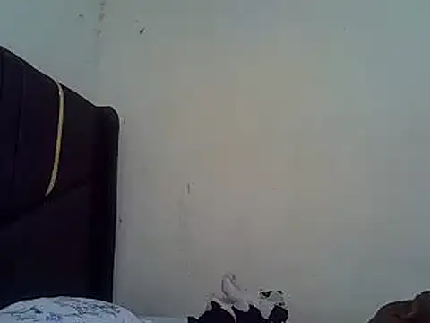 Snapshot of pretty_vivy chatting on 03/06/25, 08:41 pretty vivy online show from 03/06/25, 08:41