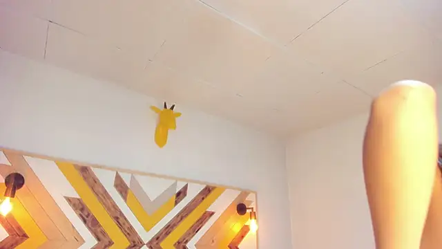 NicoleHaley online show from 02/19/25, 06:21