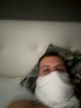 Snapshot of yayaya55598 chatting on 12/01/24, 04:29 yayaya55598 online show from 12/01/24, 04:29