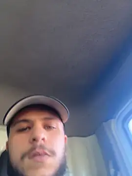 Snapshot of yayaya55598 chatting on 01/30/25, 03:51 yayaya55598 online show from 01/30/25, 03:51