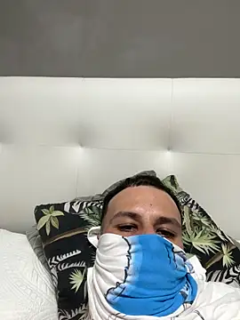 Snapshot of yayaya55598 chatting on 09/28/25, 06:24 yayaya55598 online show from 09/28/25, 06:24