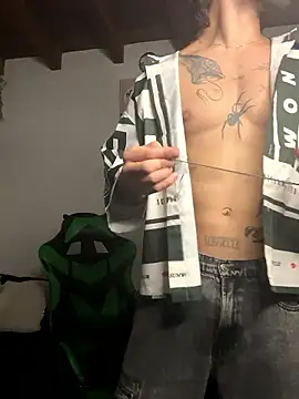 Valentino Xander online show from 01/14/26, 03:34