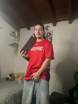 Valentino Xander online show from 02/08/26, 11:41