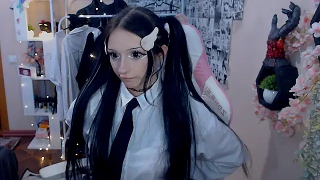 Snapshot of hikmurr chatting on 12/07/24, 08:16 hikmurr online show from 12/07/24, 08:16