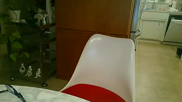 costanza7070 online show from 02/25/25, 07:09