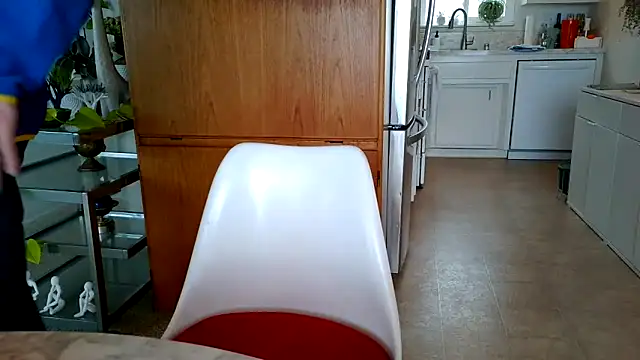 costanza7070 online show from 03/14/25, 11:32