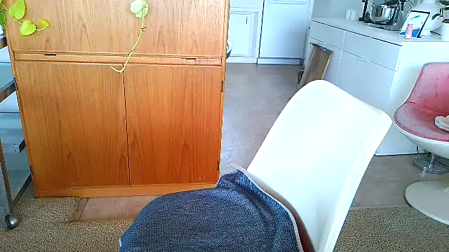 costanza7070 online show from 10/19/25, 06:30