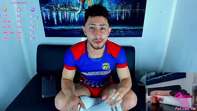 Piggy Eddy online show from 09/08/25, 09:03