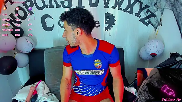 Piggy Eddy online show from 10/28/25, 09:17