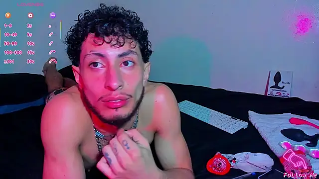 Piggy Eddy online show from 04/12/26, 04:17