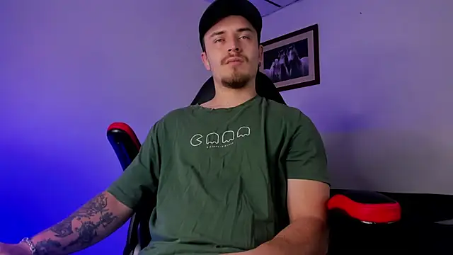 james connor2 online show from 01/15/25, 07:01