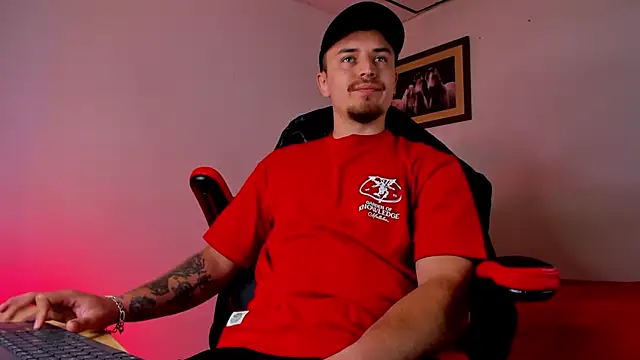 james connor2 online show from 02/14/25, 06:51