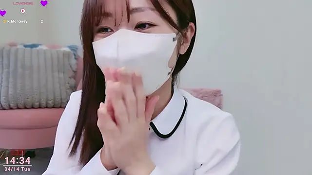 meg 0901 online show from 04/14/26, 05:35