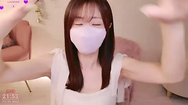 meg 0901 online show from 05/06/26, 12:54