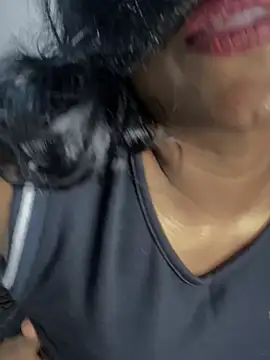 NethuQueen online show from 02/01/26, 08:02