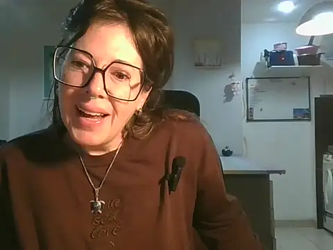 Snapshot of Calentandote chatting on 06/25/26, 08:41 Calentandote online show from 06/25/26, 08:41
