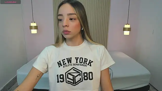 AliceRoss0 online show from 02/13/26, 08:16