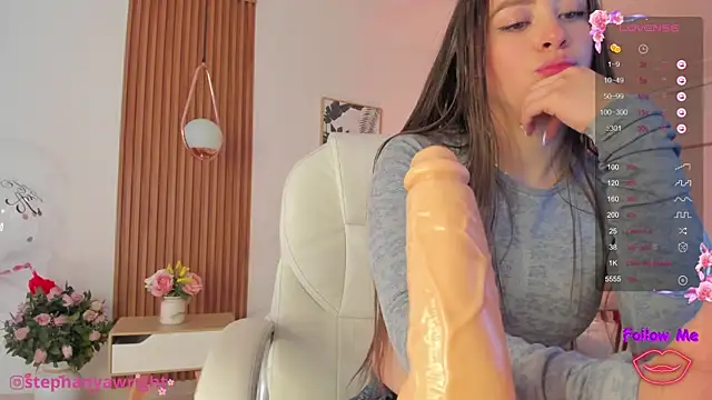 TiffanyWright online show from 01/23/25, 05:10