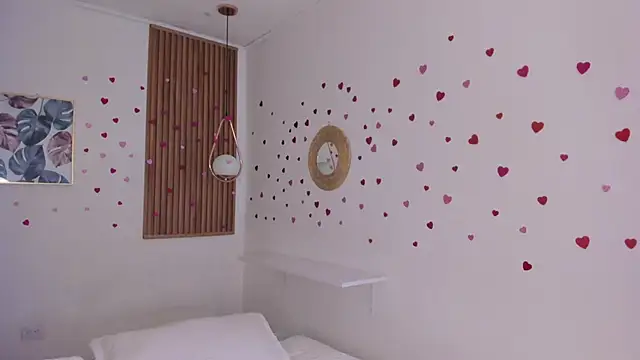 TiffanyWright online show from 02/20/26, 01:33