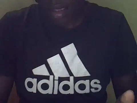 Snapshot of sweety2_ chatting on 03/04/25, 01:49 sweety2 online show from 03/04/25, 01:49