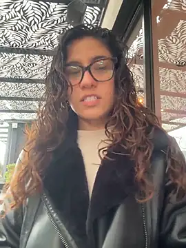 ValeriEvan online show from 12/04/25, 08:17