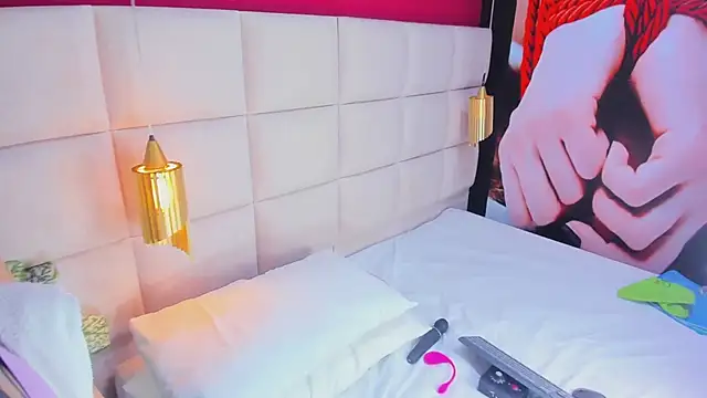 Amberluy online show from 04/06/26, 07:04