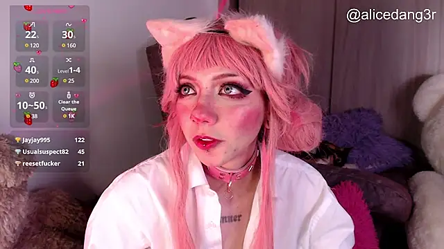 Snapshot of Alicedangerrr chatting on 03/14/25, 08:53 Alicedangerrr online show from 03/14/25, 08:53