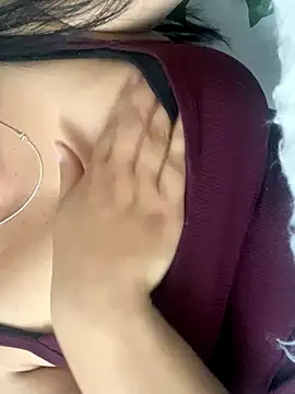 GreciaKMQ online show from 11/01/25, 10:01