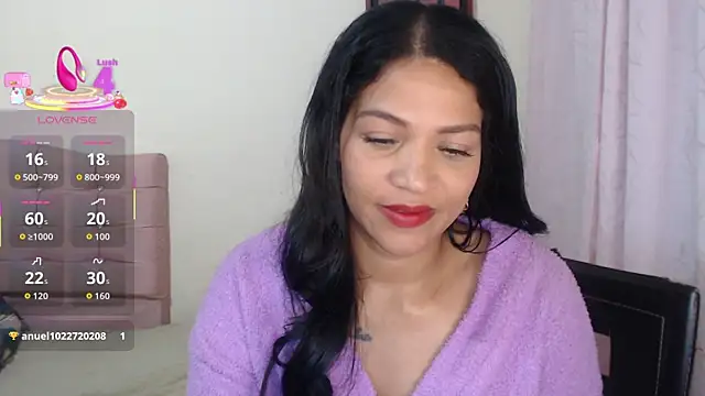 makennaa  online show from 03/30/26, 10:49